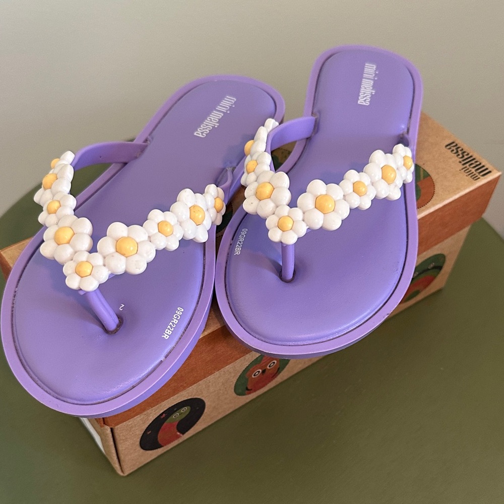 Mini Melissa Lavender Daisy Sandals
